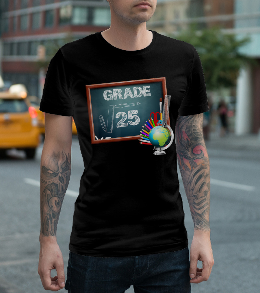 5th Grade Math Square Root Of 25 Globe Pencils Ruler Chalkboard T-Shirt
