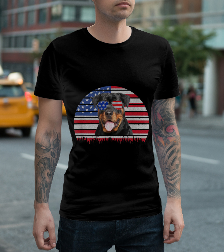 Rottweiler Wearing American Flag Sunglasses With Vintage US Flag Background T-Shirt