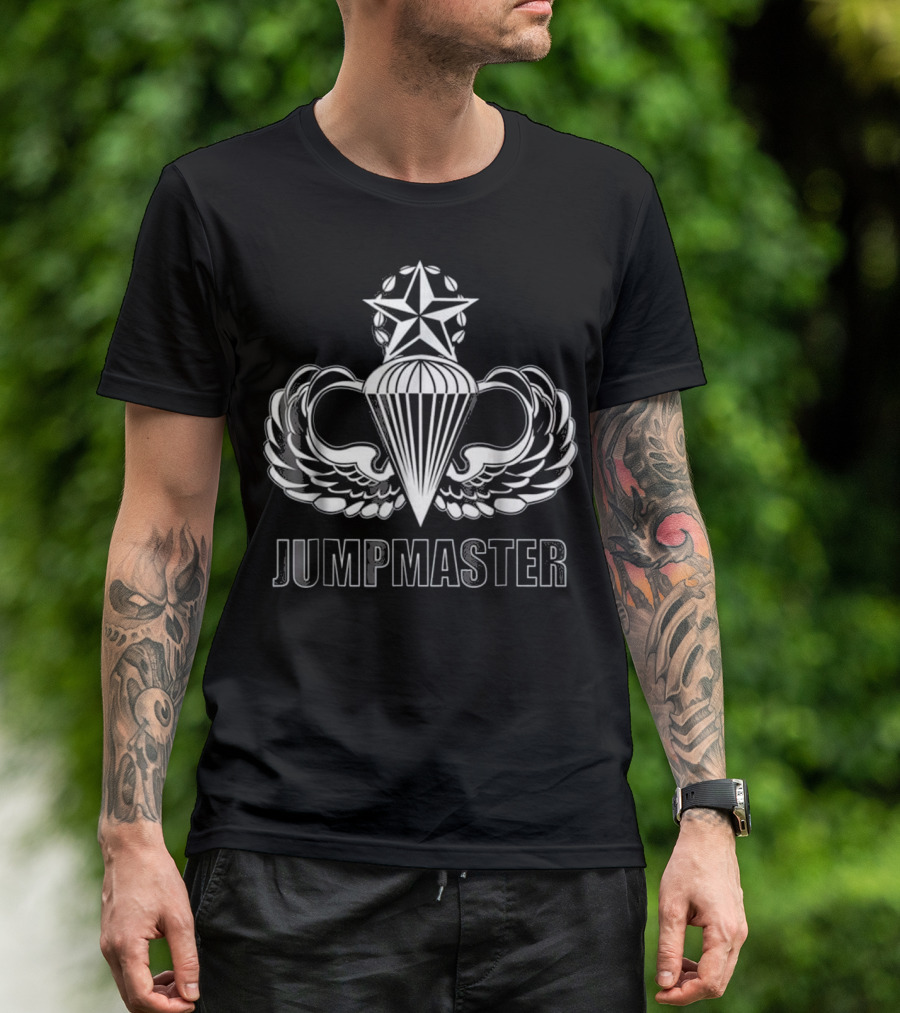 Jumpmaster Military Army Parachutist Badge Emblem Wing Star T-Shirt