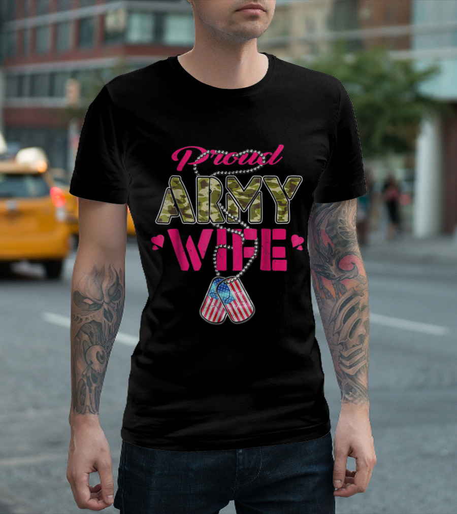 Proud Army Wife Camo Military American Flag Dog Tags T-Shirt