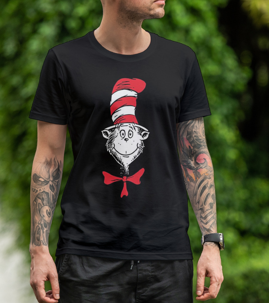 Dr. Seuss The Cat In The Hat Red Bow Tie Face T-Shirt