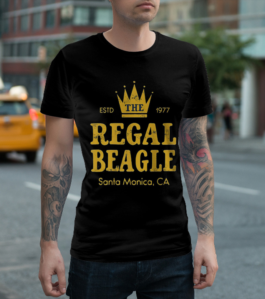 THE REGAL BEAGLE ESTD 1977 SANTA MONICA CA T-Shirt