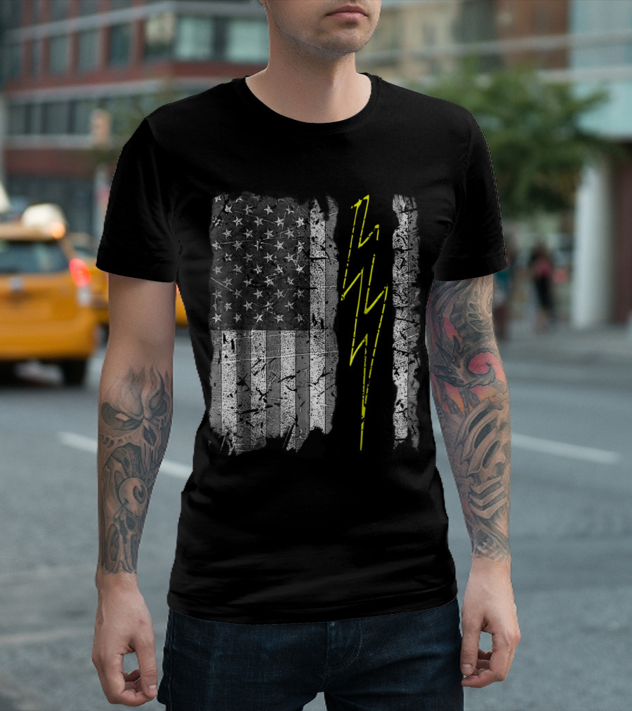 Vintage US Flag With Electric Bolt Sparky Electrician T-Shirt