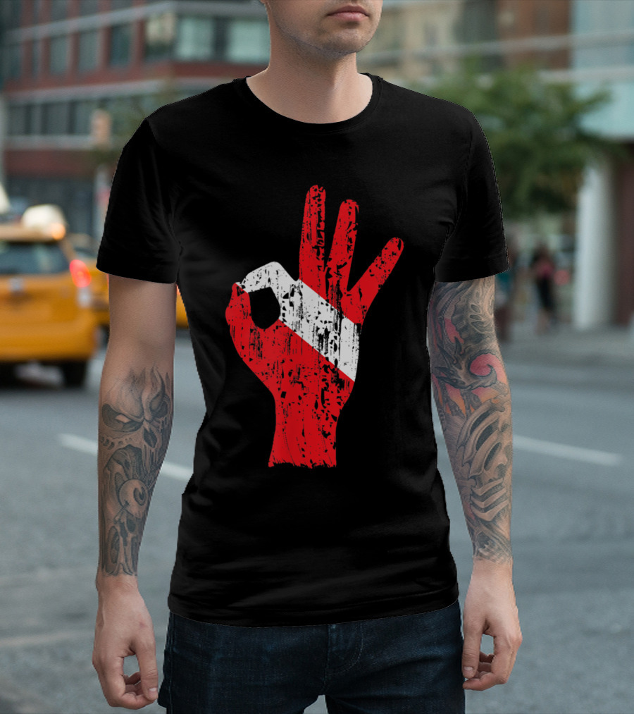 Scuba Diving OK Signal Hand With Diver Flag T-Shirt