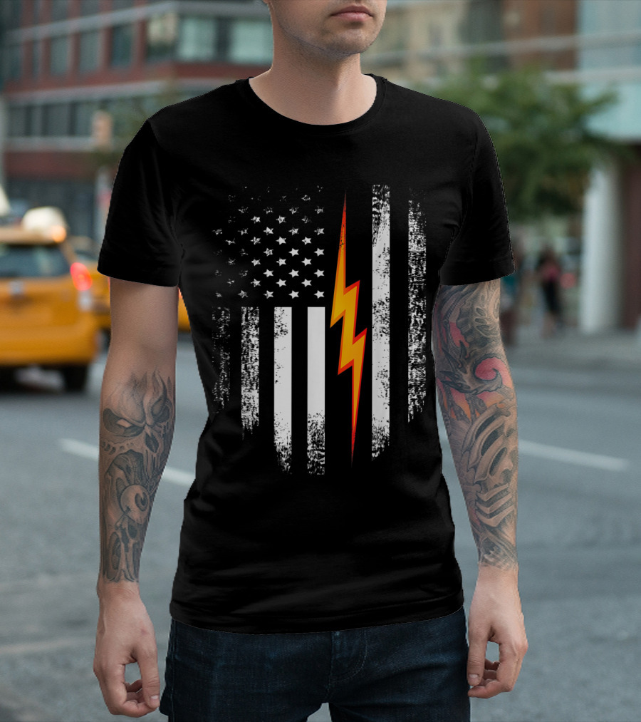 Vintage USA Flag With Electric Lightning Bolt T-Shirt
