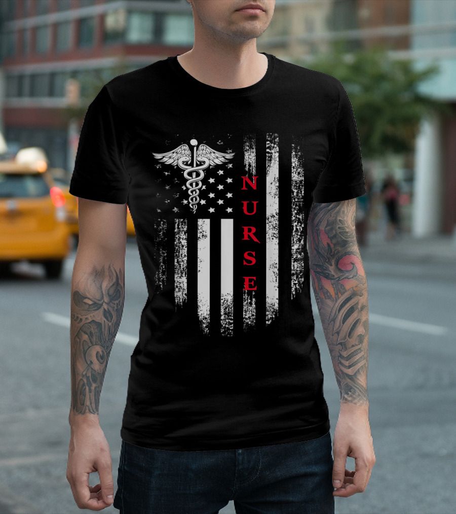 Nurse Caduceus Vintage American Flag Red White USA T-Shirt