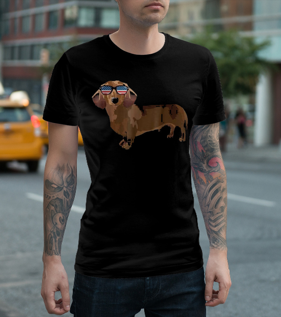 Patriotic Dachshund Wearing USA Flag Sunglasses T-Shirt