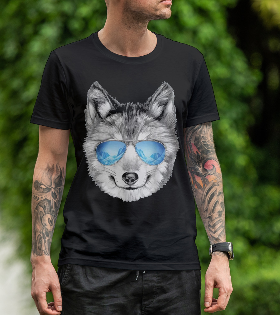Cool Wolf Face Wearing Sunglasses With Mountain Reflection T-Shirt