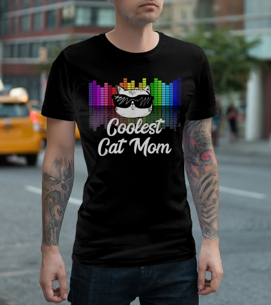 Coolest Cat Mom With Rainbow Equalizer Sunglasses T-Shirt