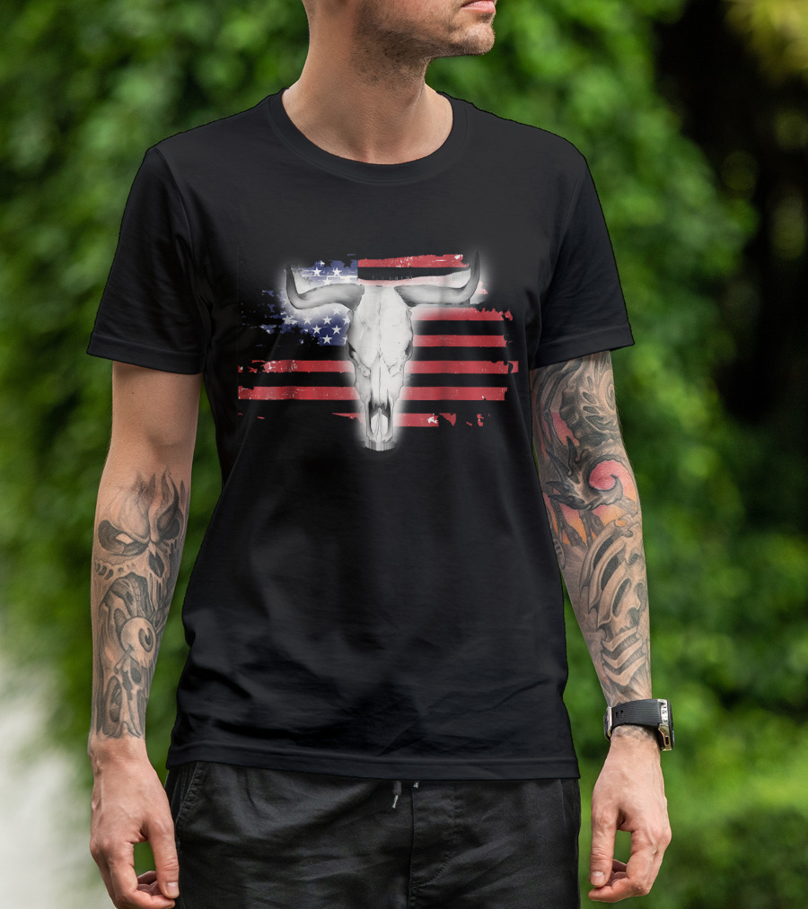 Patriotic Flag Western Style Bull Skull USA T-Shirt