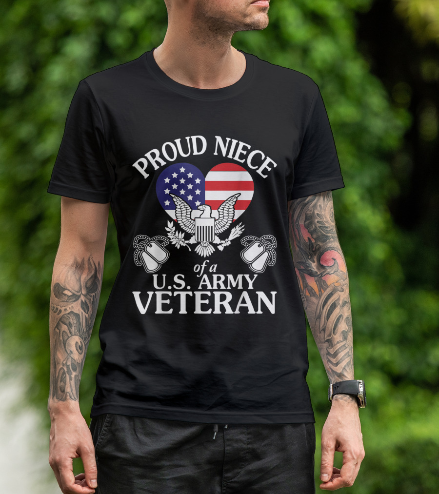 Proud Niece Of A U.S. Army Veteran With American Eagle And Dog Tags Background T-Shirt