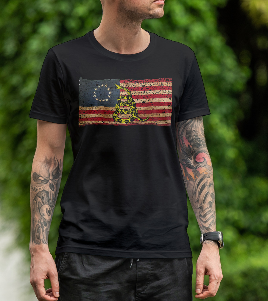 Revolutionary Era American Flag With Gadsden Snake Symbol - Patriotic Politically Incorrect Betsy Ro T-Shirt