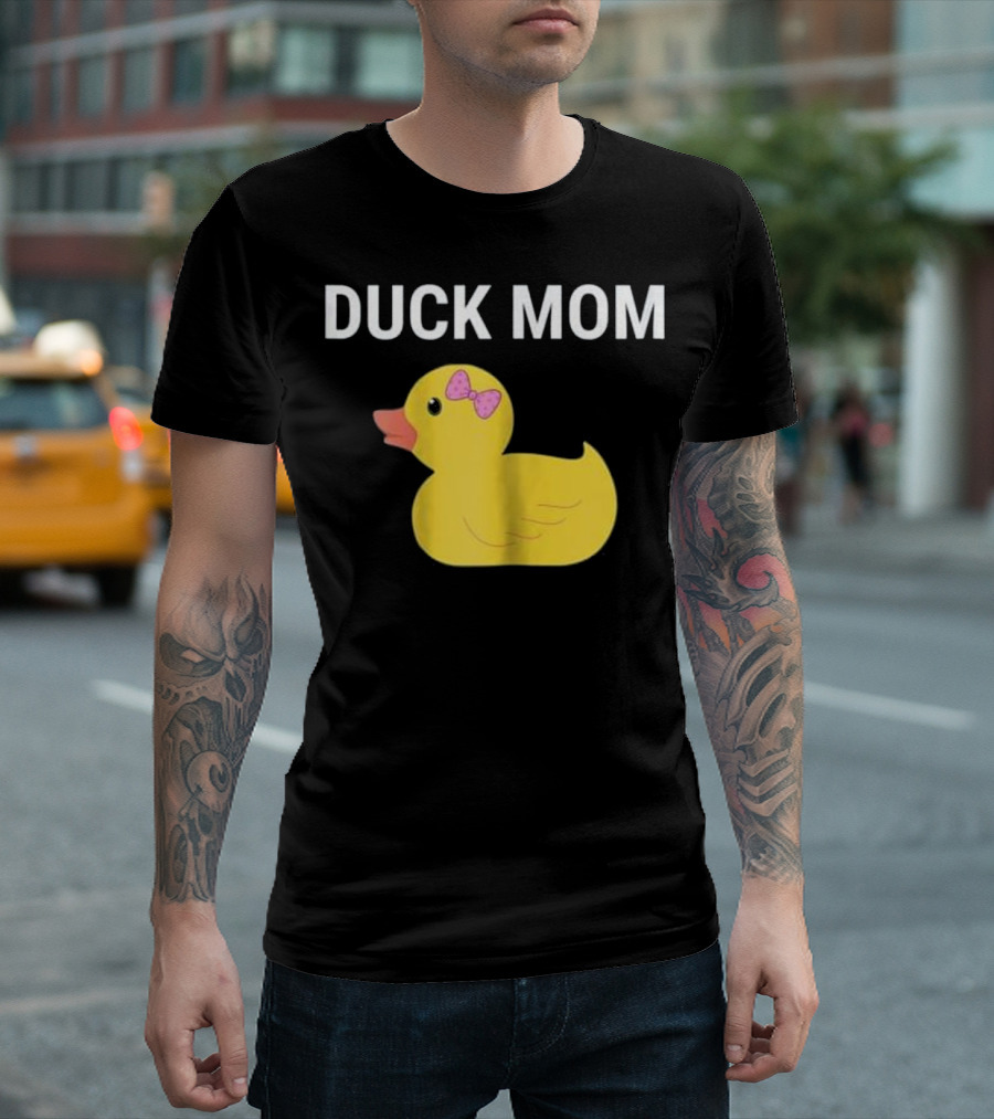 Duck Mom Cute Rubber Duck Lover Pink Bow T-Shirt