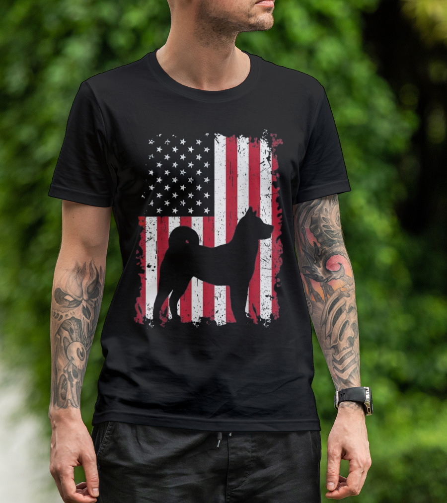 Akita Silhouette On American Flag Patriotic 4th Of July USA T-Shirt