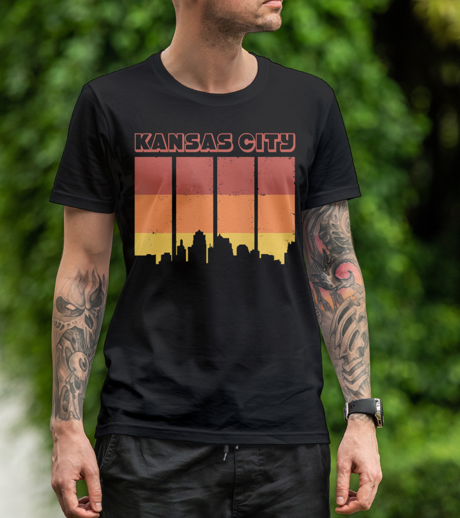 Kansas City Skyline 70s Retro Vintage Souvenir T-Shirt