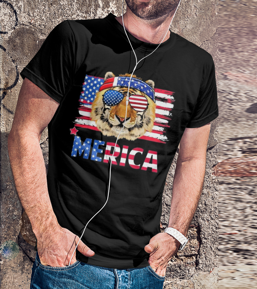 Funny Hanging With Tiger American Flag Merica T-Shirt