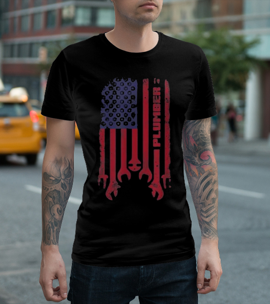 Plumber American Pride Craftsman Wrench Flag T-Shirt