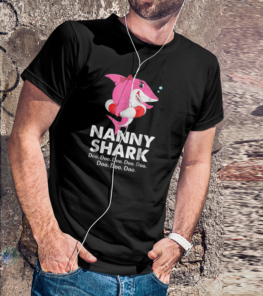 Nanny Shark Doo Doo Doo Grandma Family Shark Ha T-Shirt