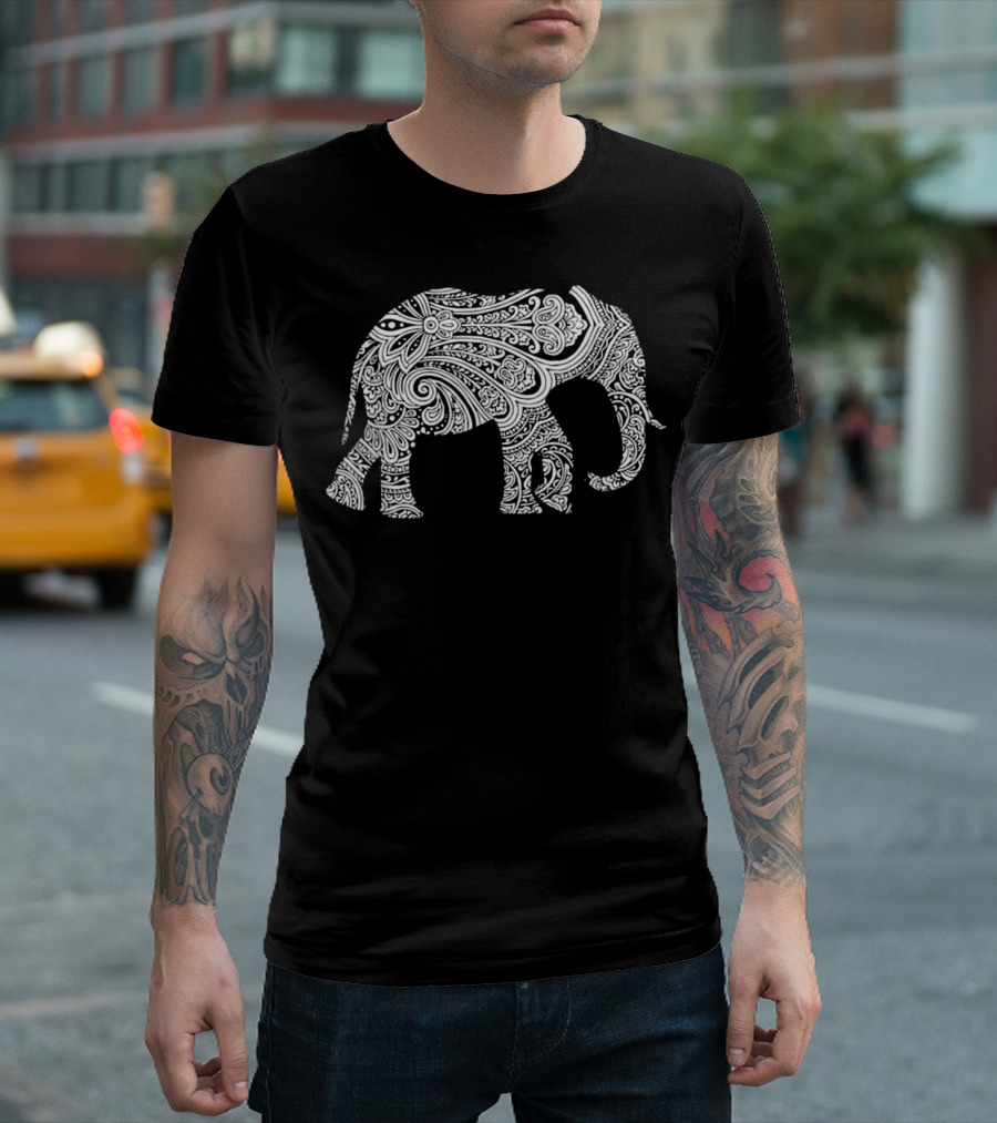 Elephant Henna Stylish Artistic Wildlil Mandala Paisley T-Shirt