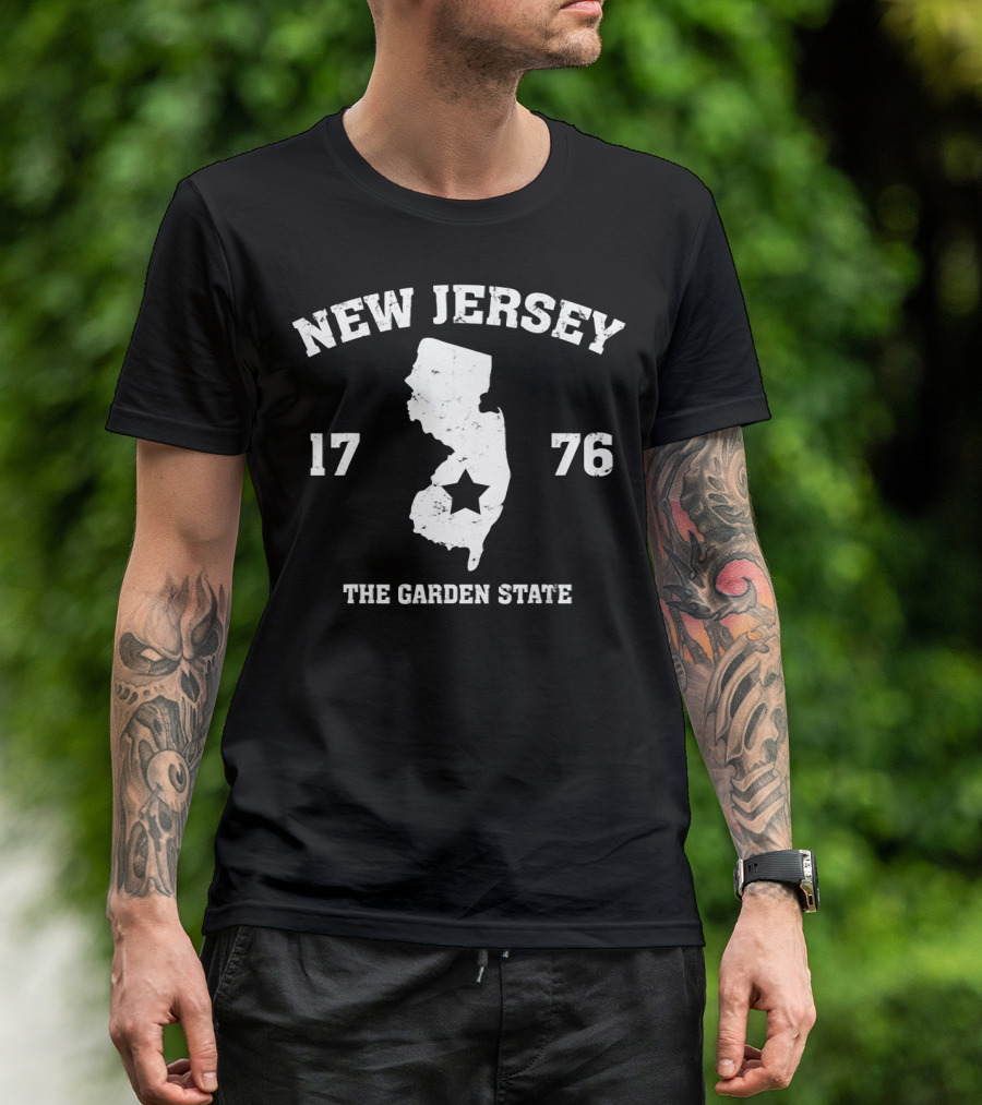 New Jersey 1776 The Garden State Vintage Map And Star T-Shirt