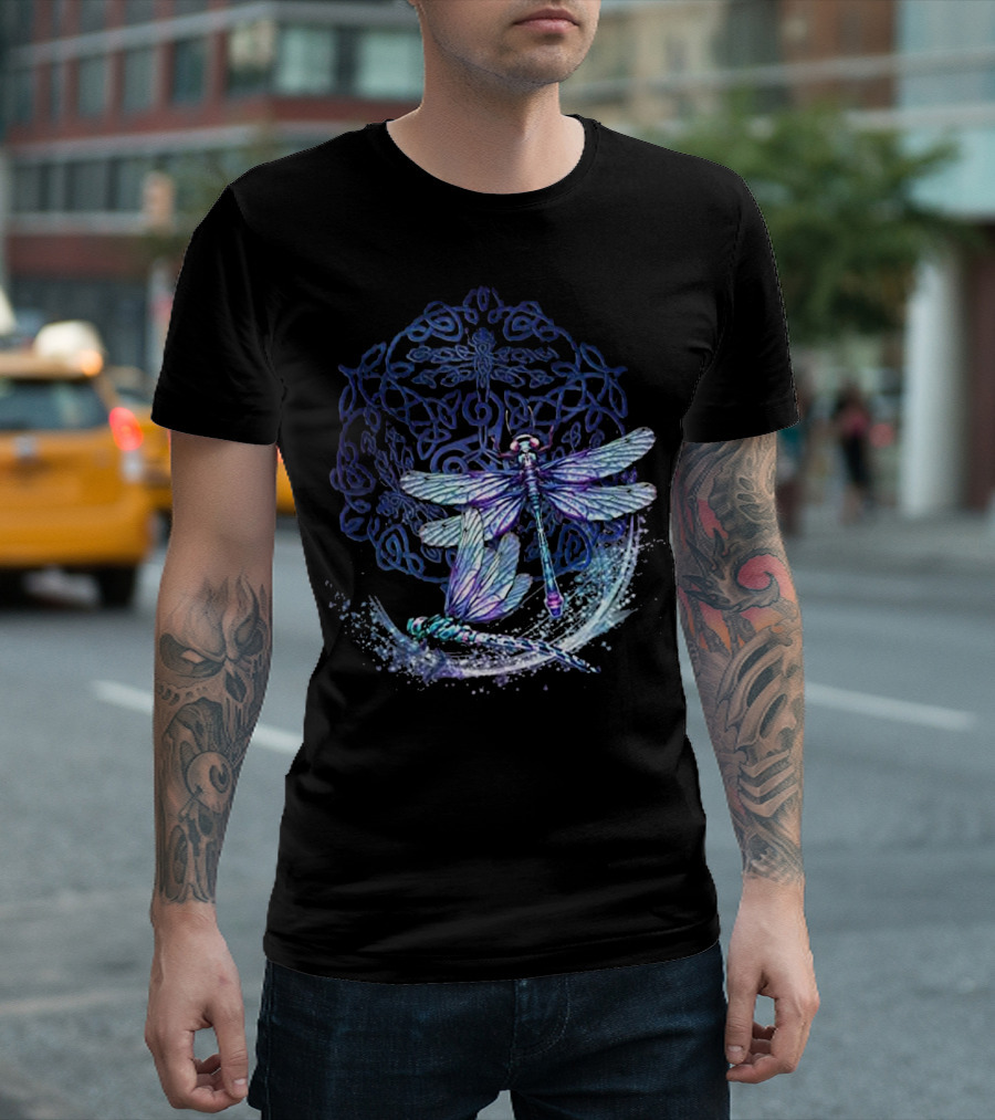 Celtic Knot Dragonfly Symbol With Intricate Celtic T-Shirt