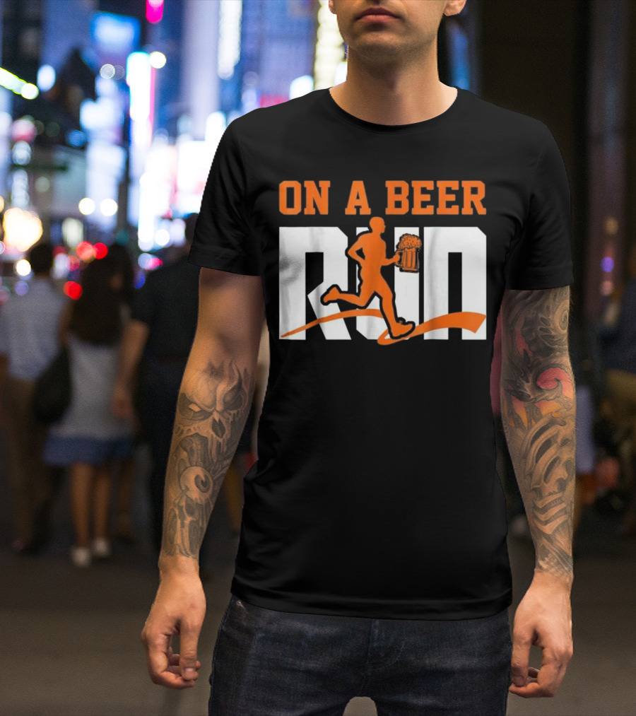 NV042 Funny Beer For Men On A Beer Run Beer Mug Runner T-Shirt
