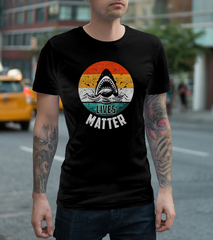 Shark Lives Matter Awareness Vintage Retro Circle T-Shirt