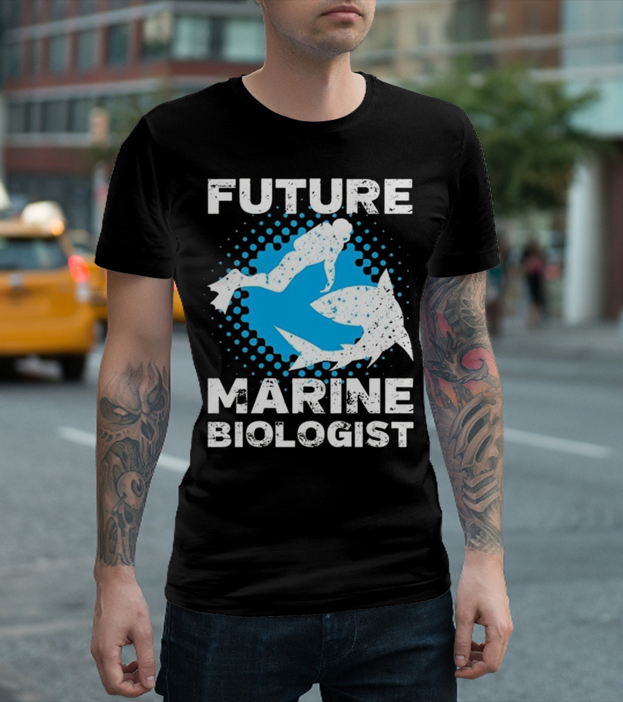 Future Marine Biologist Diver With Shark Ocean Sea T-Shirt