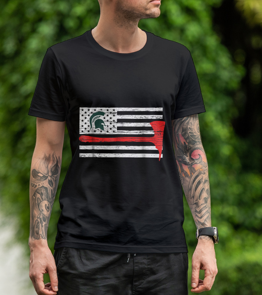 Michigan State Spartans Firefighter Thin Red Line American Flag Helmet Helmet Axe T-Shirt