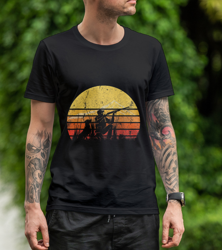 Vintage Duck Hunting Hunter Retro Silhouette Sunset T-Shirt