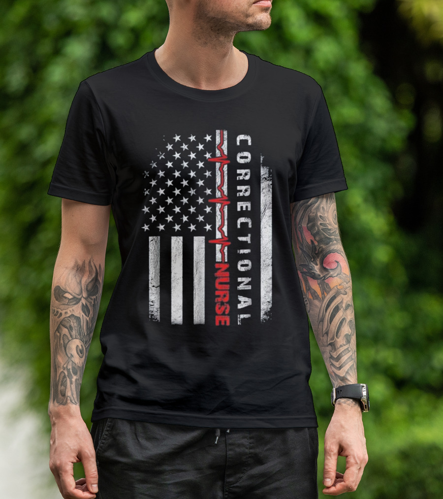 Correctional Nurse American Flag Distressed Medical EMT T-Shirt