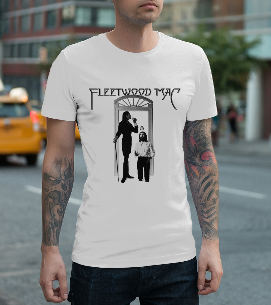 Fleetwood Mac Vintage Style Photographic Doorway Scene T-Shirt