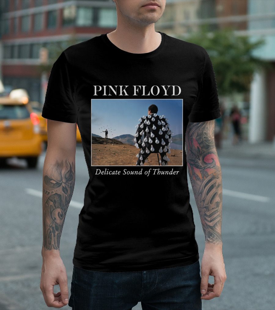 Pink Floyd Delicate Sound Of Thunder Lightbulb Suit Album Cover T-Shirt
