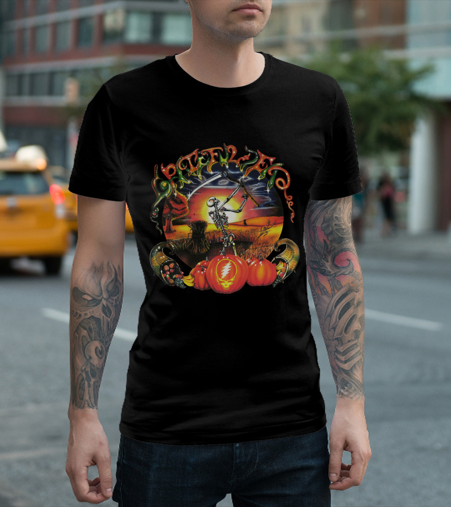 Grateful Dead Skeleton Scythe Harvest Lightning Bolt Pumpkins T-Shirt
