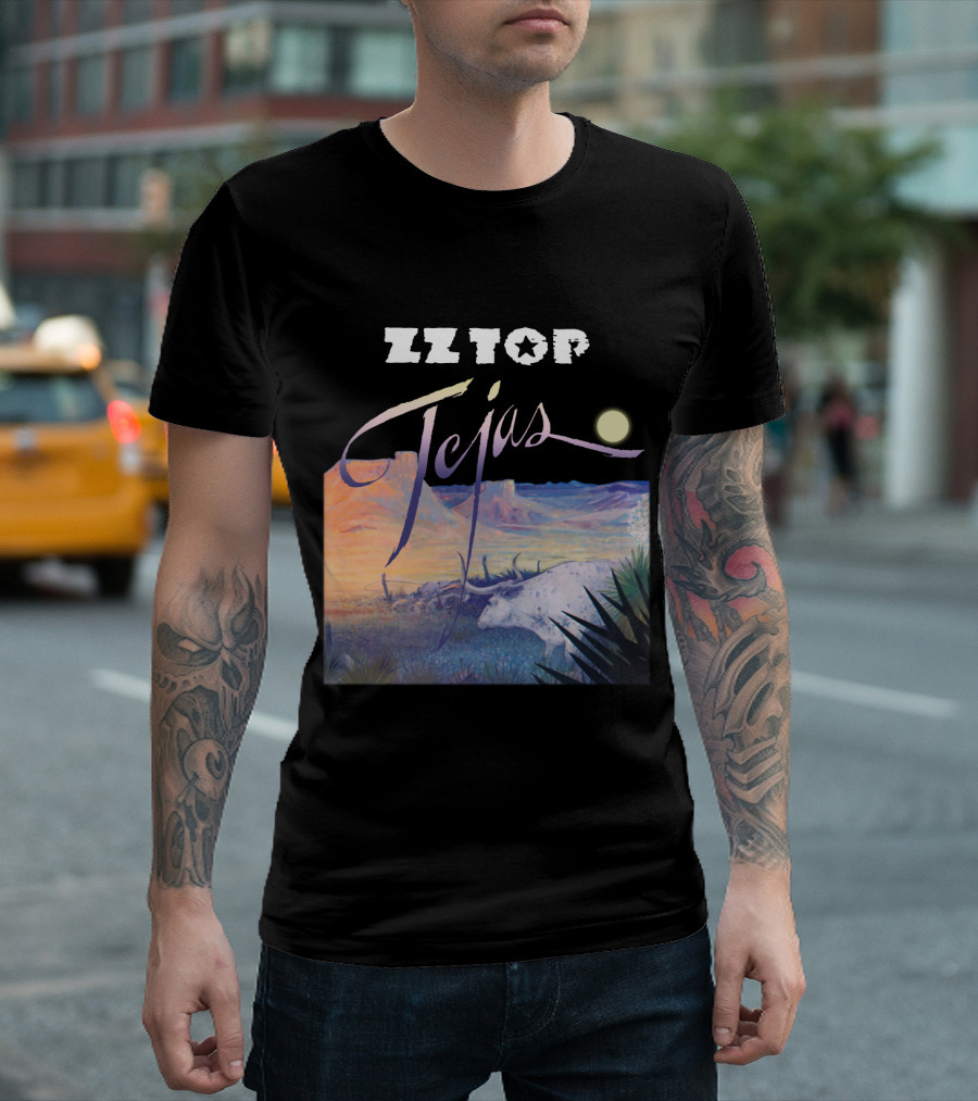 Zz Top Tejas Desert Scene With White Longhorn Under Moon T-Shirt