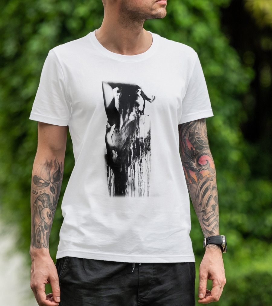 Inked Abstract Monochrome Figure T-Shirt