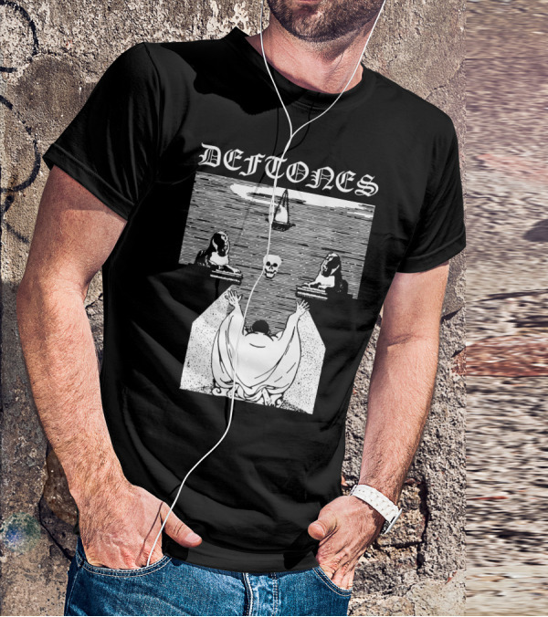 Deftones Dtn (36) Mysterious Monochrome Artwork With Skulls And Sphinxes T-Shirt