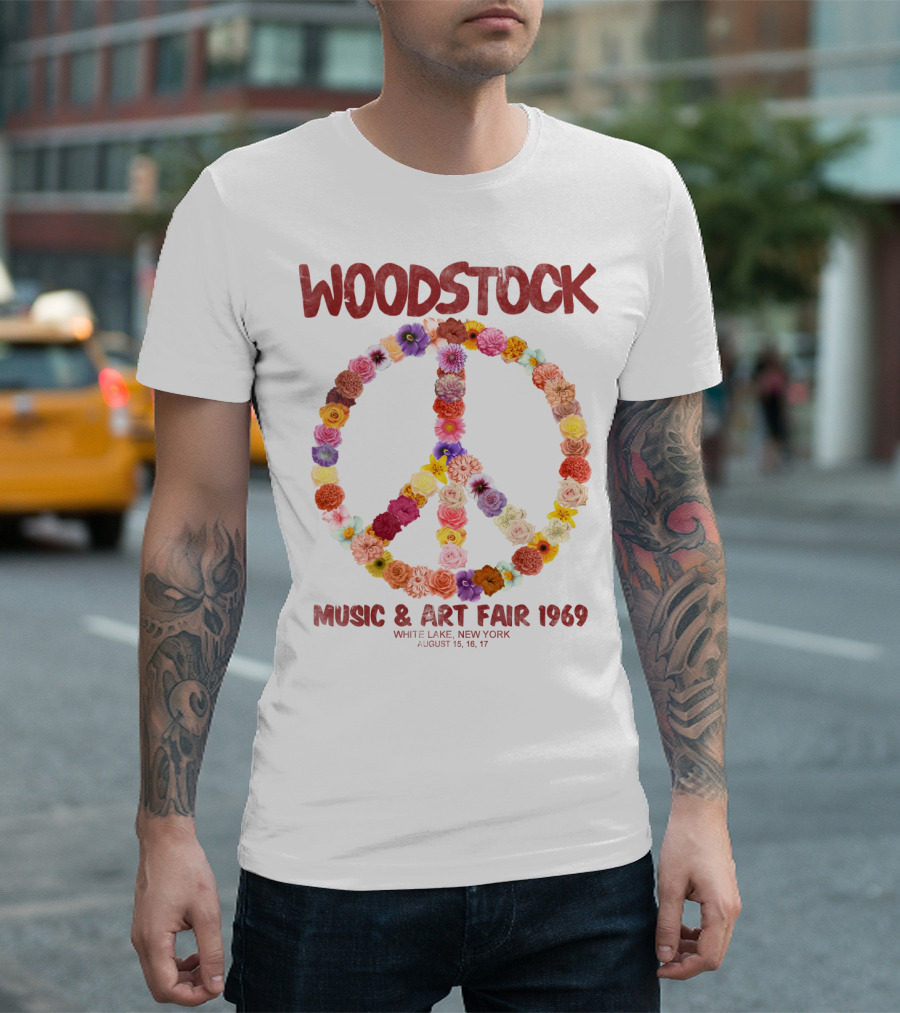 Woodstock Music & Art Fair 1969 Peace Symbol Flowers White Lake New York August T-Shirt