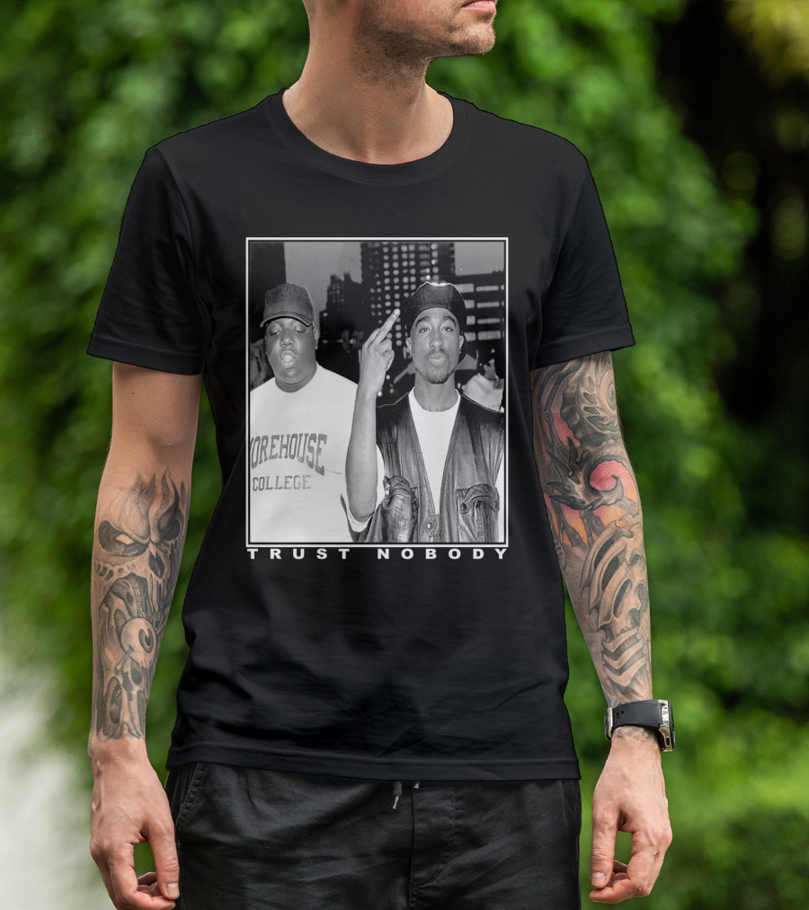 Trust Nobody Morehouse College Duo Retro T-Shirt