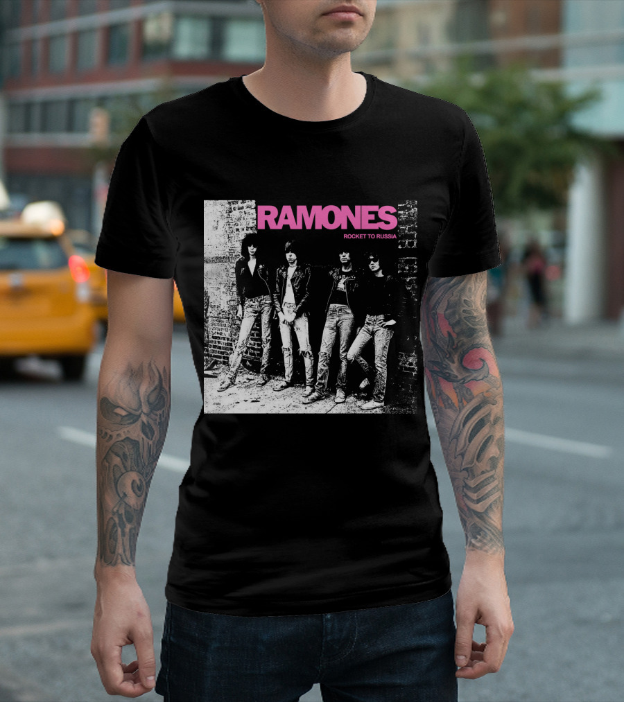 Ramones Rocket To Russia Band Photo Album Cover T-Shirt