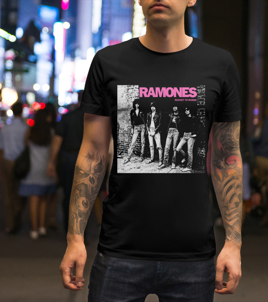 Ramones Rocket To Russia Band Photo Album Cover T-Shirt