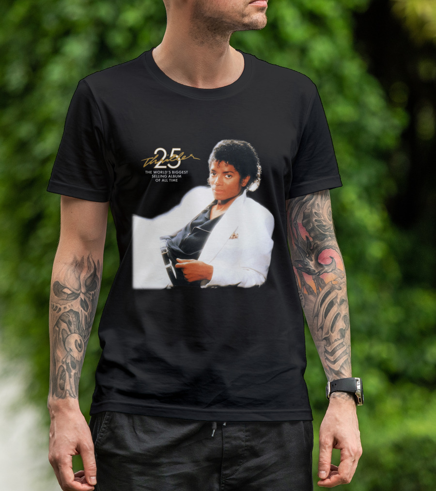 25 Thriller The World's Biggest Selling Album Of All Time T-Shirt