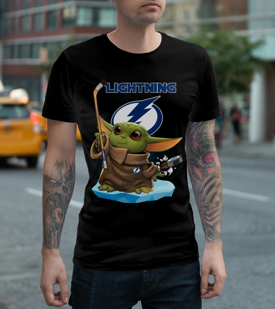 Baby Yoda Hockey Enthusiast Tampa Bay Lightning Nhl Mashup T-Shirt