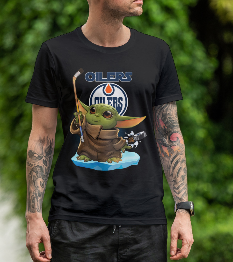 Oilers Baby Yoda Holding Hockey Stick And Puck On Ice T-Shirt