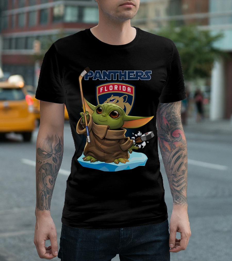 Baby Yoda Playing Hockey With Florida Panthers T-Shirt