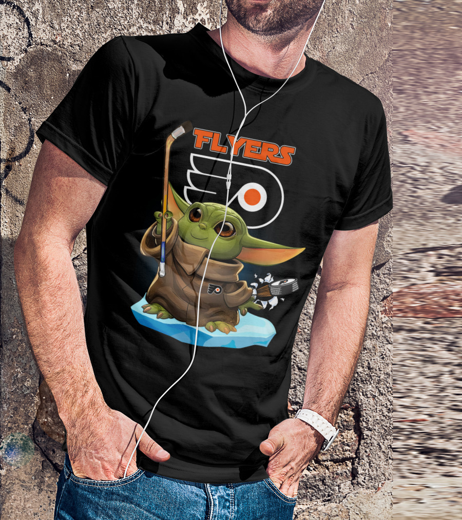 Philadelphia Flyers Baby Yoda With Hockey Stick And Puck T-Shirt