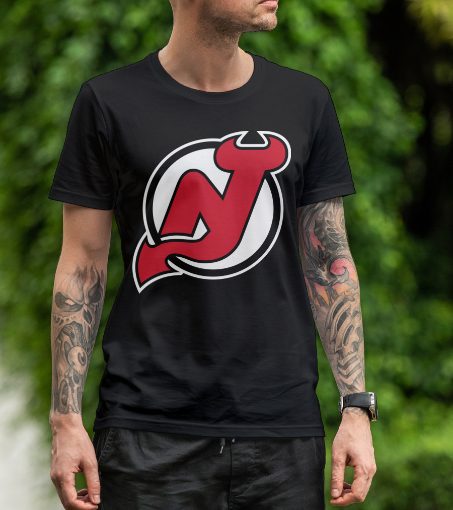 New Jersey Devils Nhl Team Logo Red N With Horns And Tail T-Shirt