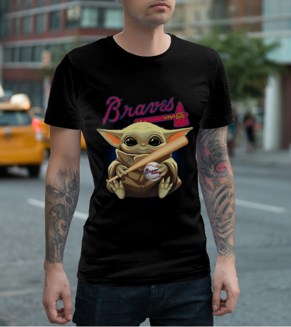 Braves Baseball Baby Yoda Holding Bat And Ball T-Shirt
