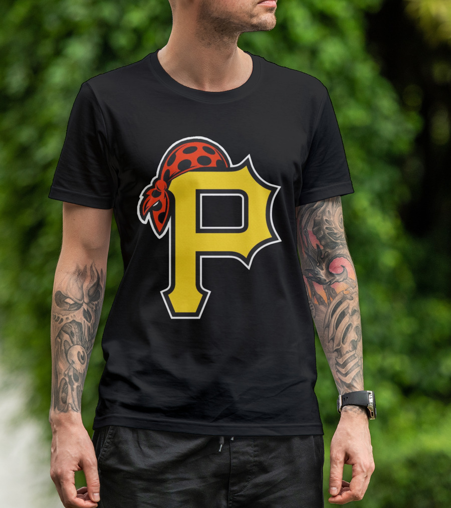 Pittsburgh Pirates Logo With Pirate Hat And Yellow P T-Shirt