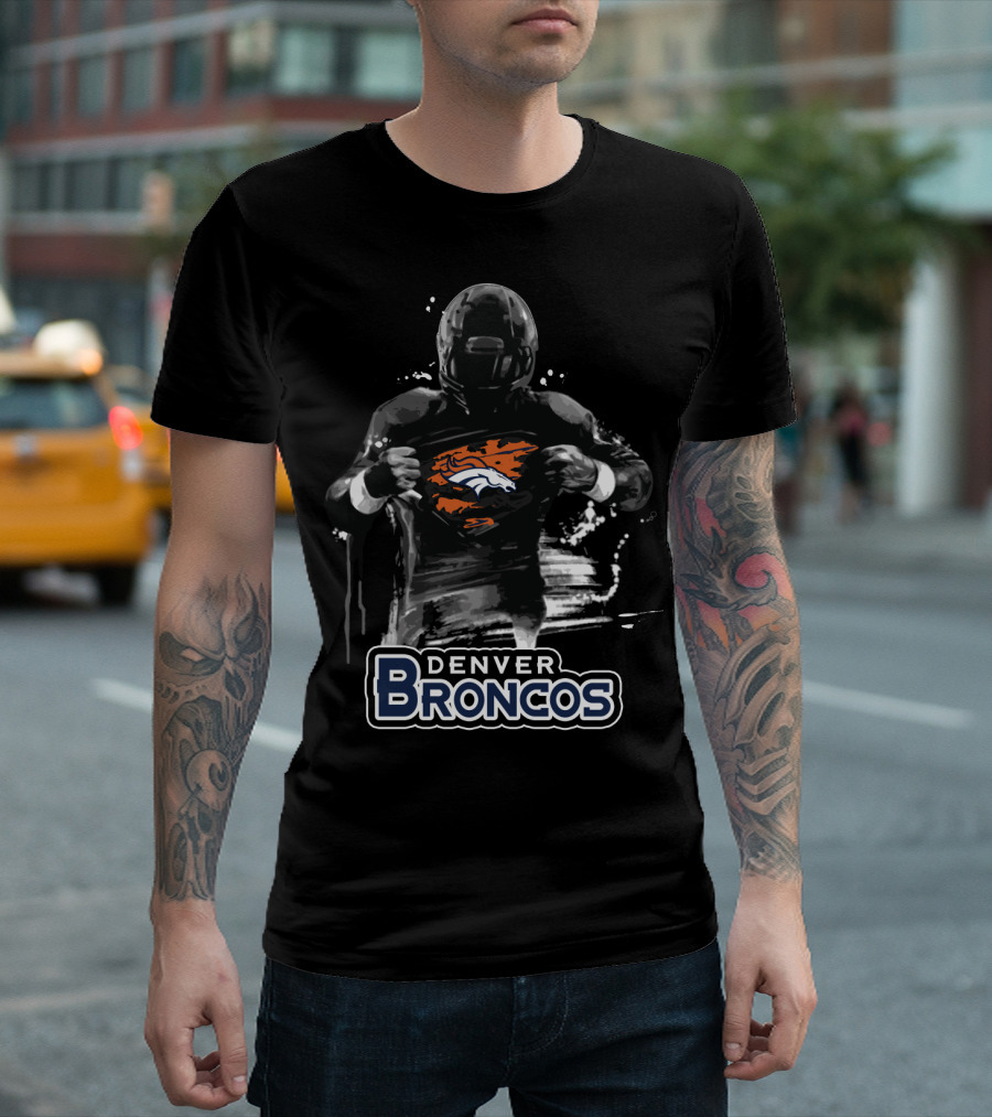 Denver Broncos Football Player Logo Splash Effect T-Shirt